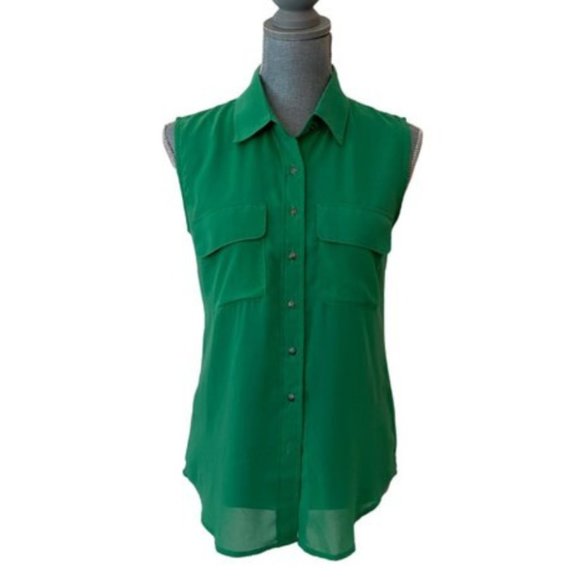 ReneeC Sleeveless blouse - Picture 1 of 4
